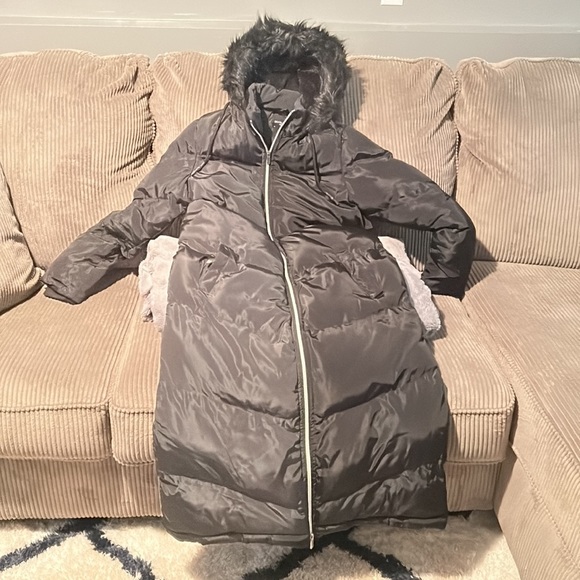 Long coat - Picture 5 of 8